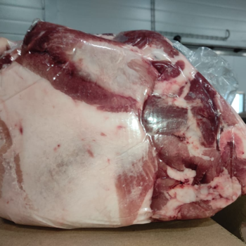 Лопатка свиная