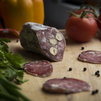 Колбаса "Кольяри с лесным орехом", категория А, с/к, охл